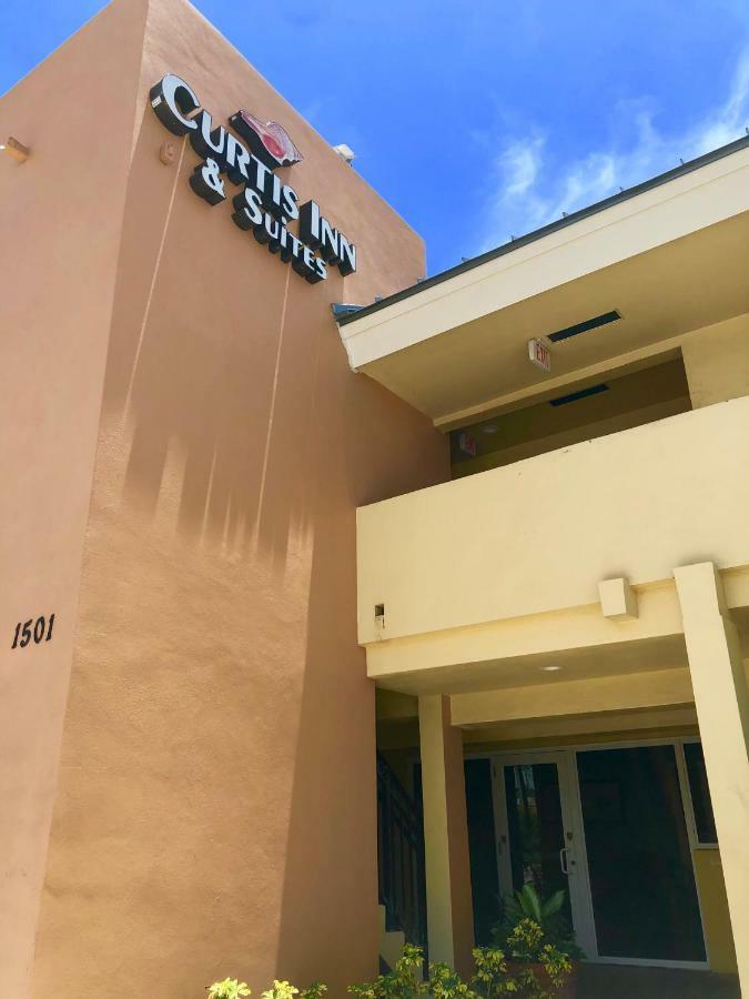 Curtis Inn & Suites Hollywood Exteriör bild
